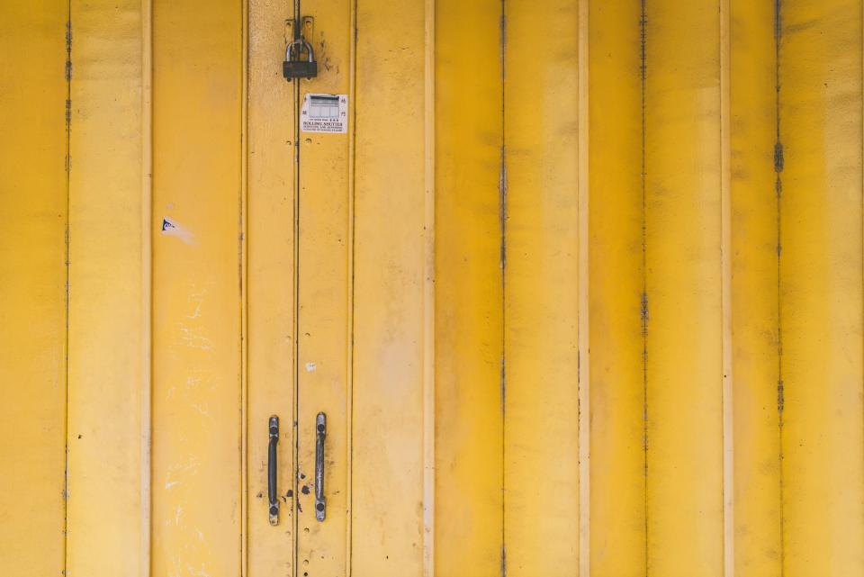 Yellow Store